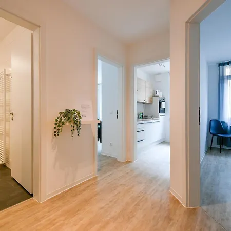 Am Theater - Modern, Zentral Und Ruhig Mit Kueche, Waschtrockner, Netflix, Wlan Und Parkplatz- 2 Zimmer, 52 Qm