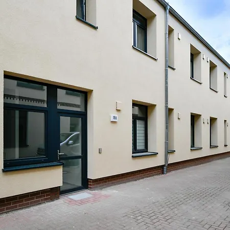 Am Theater: Modern With Kitchen And Netflix Cottbus